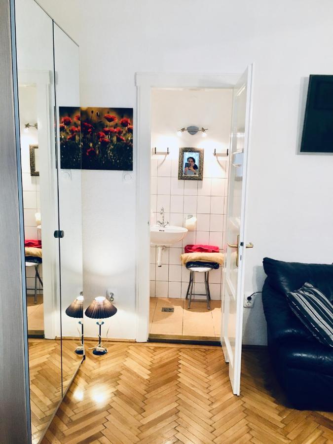 Romantic Studio In Budapest 12Th District Close To Mom Park Daire Dış mekan fotoğraf