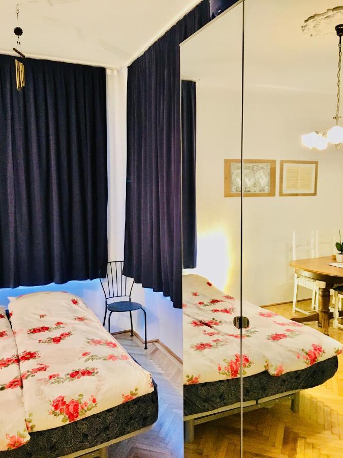 Romantic Studio In Budapest 12Th District Close To Mom Park Daire Dış mekan fotoğraf